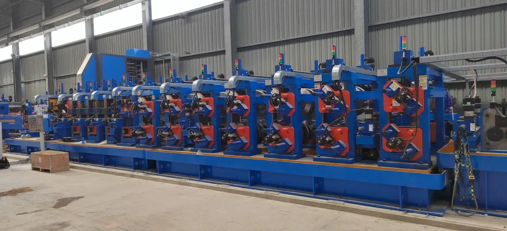 Automatic tube mill line in the Tengtian workshop