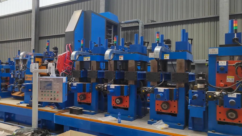 Tube mill line with its control cabinets