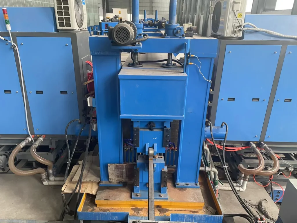 High-frequency welding station on the H-beam welding line
