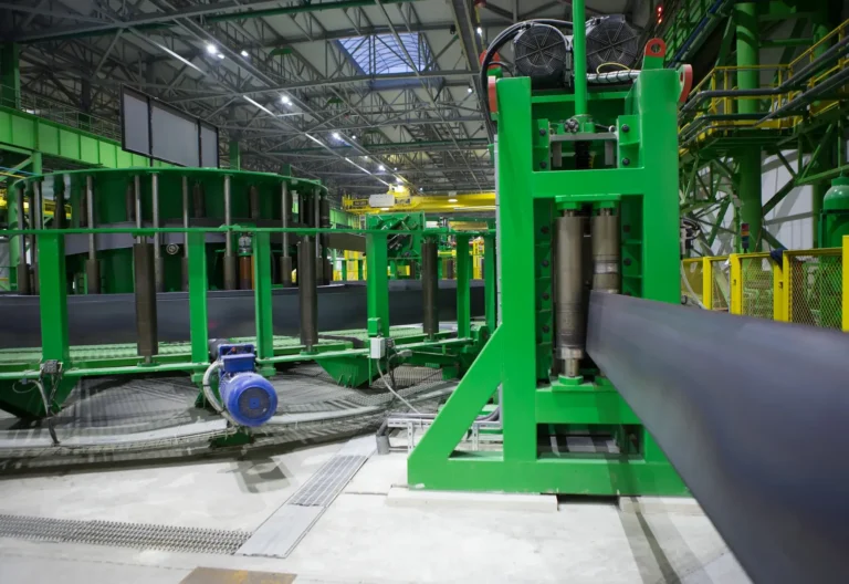 Spiral accumulator and strip guide stand at the HG508 line entry